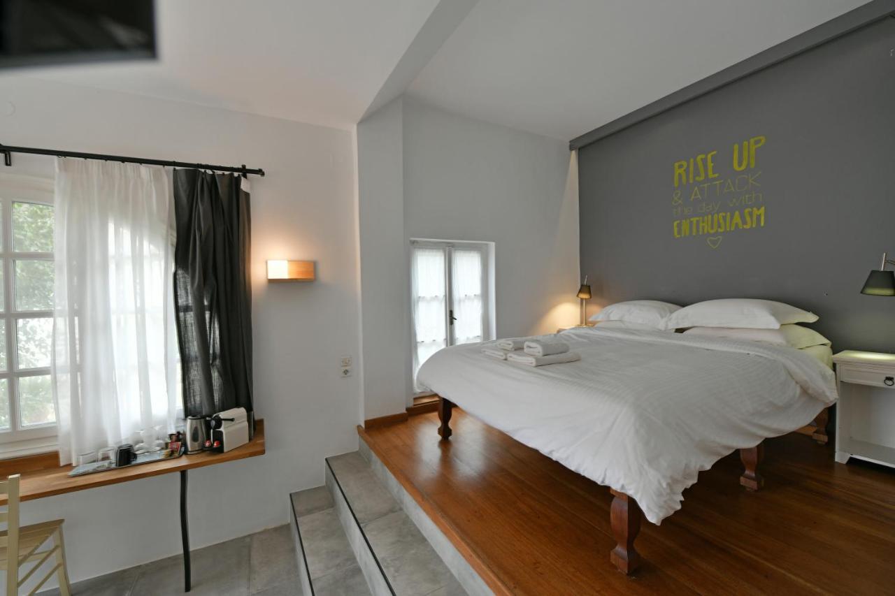 Piteoussa Rooms Hydra  Exterior photo